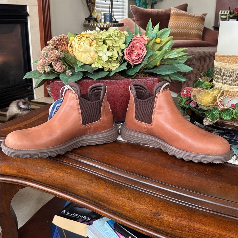 Brand New Hey Dude Branson Boot Craft Leather Cognac Slip On Casual Ankle Boots - Picture 10 of 16